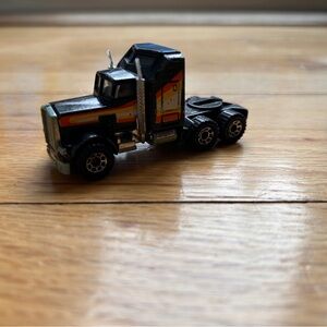 Vintage Matchbox Die Cast Truck Kenworth Aerodyne Hot Wheels Diecast 1983